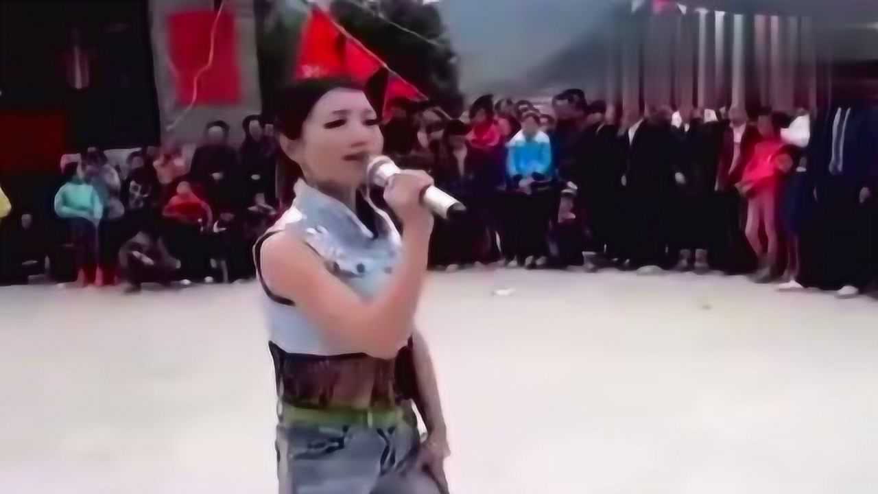 陈思念梦幻歌声，最新演唱视频触动心灵！